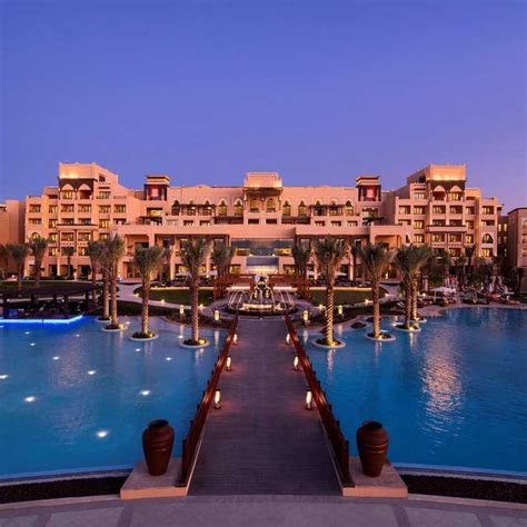 Top 20 Luxury Hotels in Abu Dhabi 